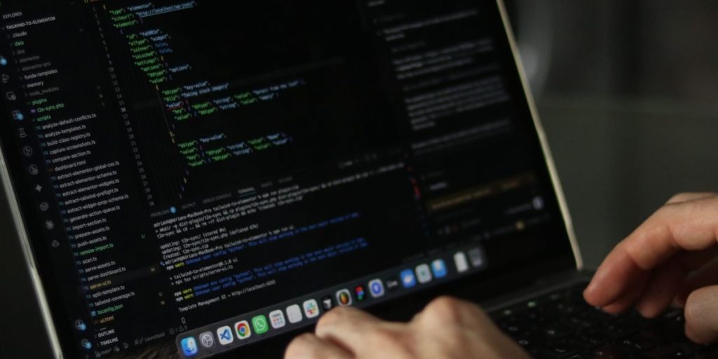 How Building Without Code Is Transforming Software Development in 2026